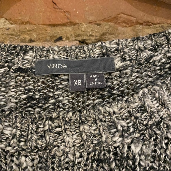 Vince cotton mid weight knit salt and pepper sweater - Picture 2 of 2